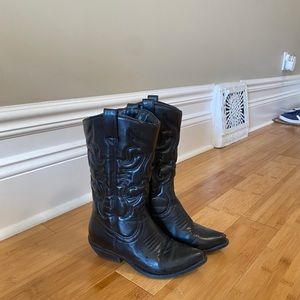 Black cowboy boots